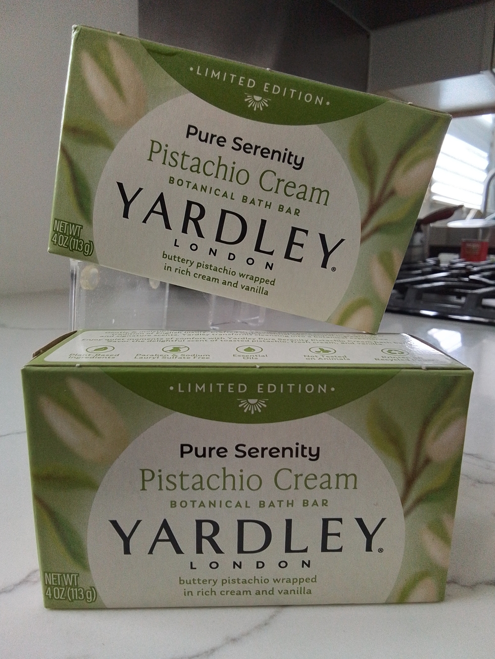 Yardley Pure Serenity Pistachio Cream Botanical Bath Bar -2pk